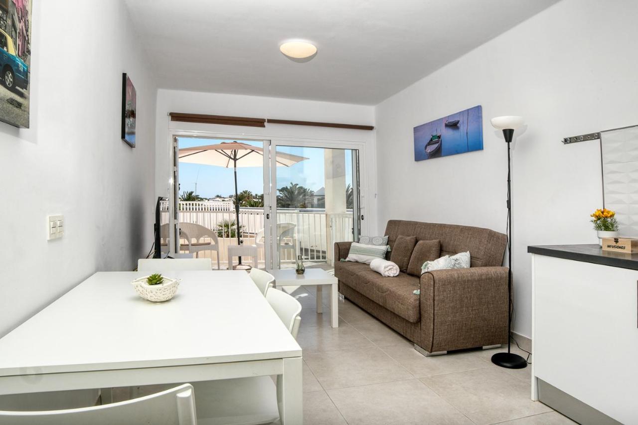 Luminosa Vivienda Vacacional Con Vista A La Piscina Costa Teguise Exterior foto